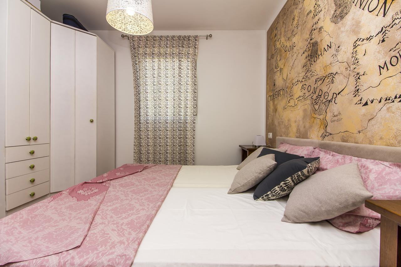 Apartman Maxim Apartment พูลา ภายนอก รูปภาพ
